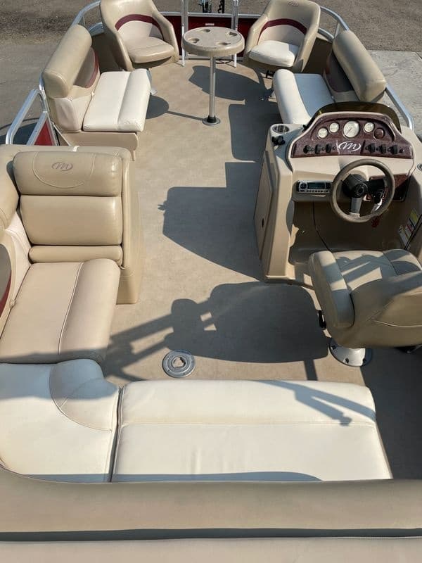 Manitou Pontoon Fishing & Cruising in Hackensack, MN