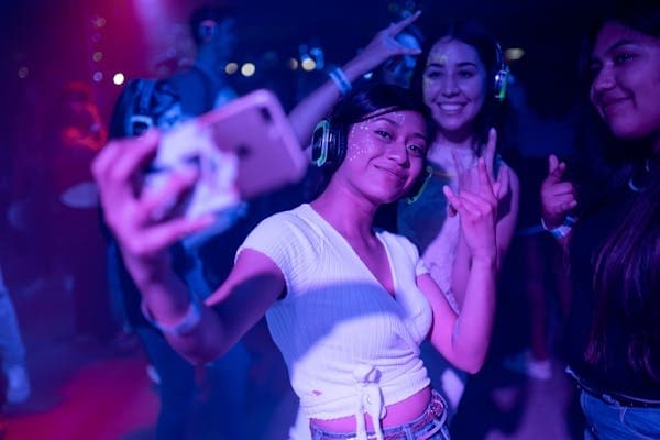 Silent Disco Headset Rentals for Outdoor Events