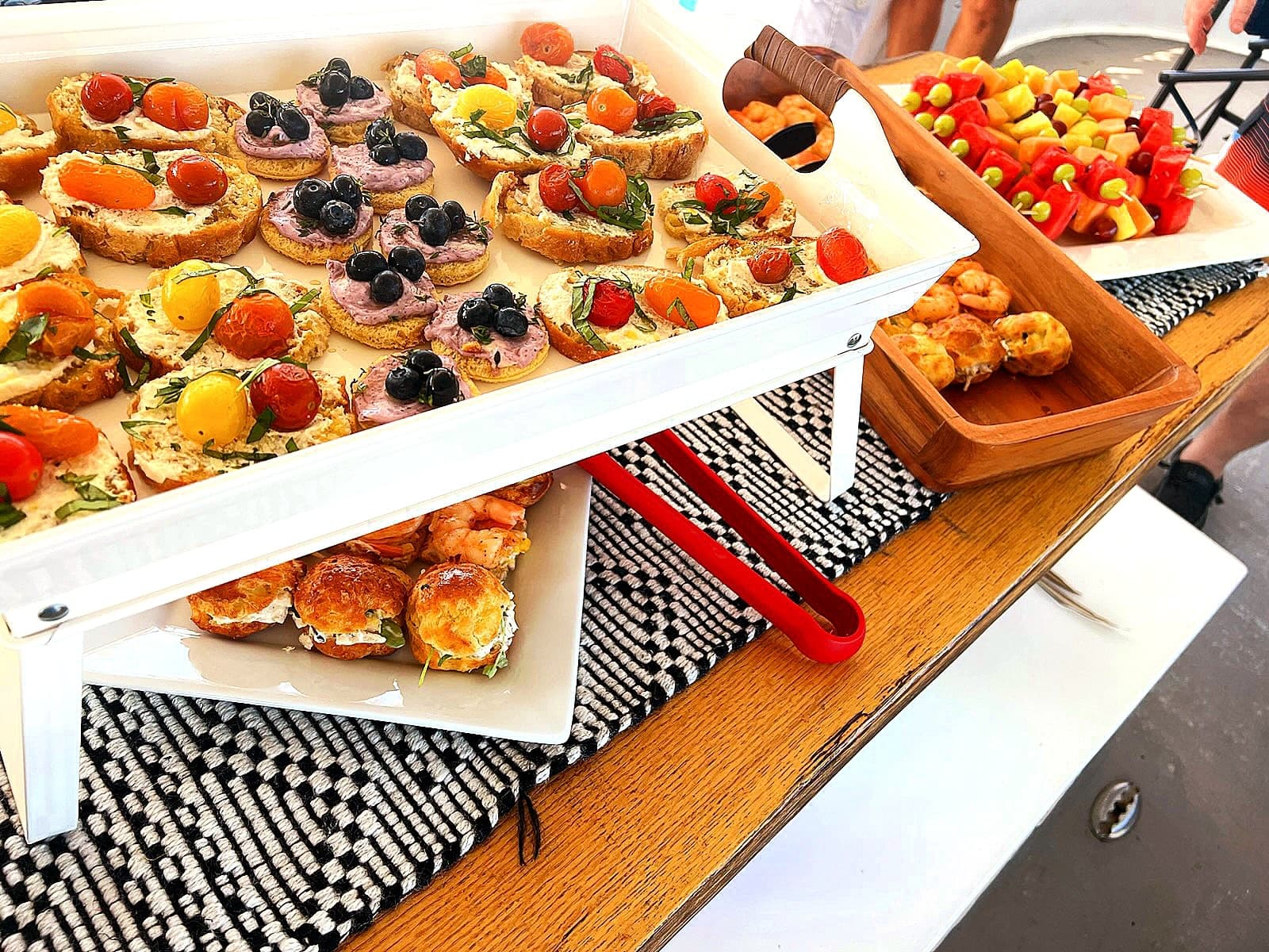 Brunch on the Bay in Chincoteague, VA: Scenic Floating Feast with Bottomless Mimosas