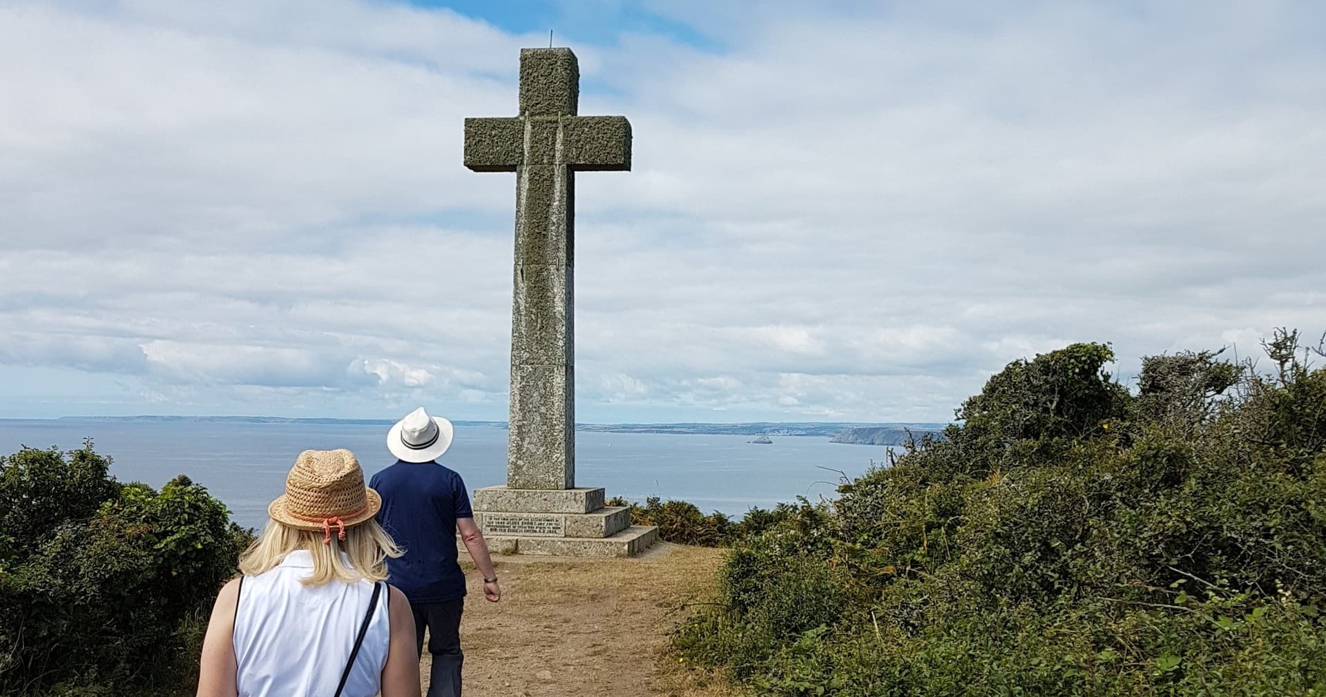 Dodman Point Coastal Walk with Lucy Daniel Guide