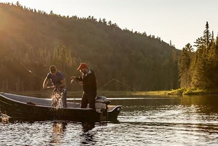 Paddle, Fish & Pontoon: Lac Le Jeune Boat Rentals Near Kamloops