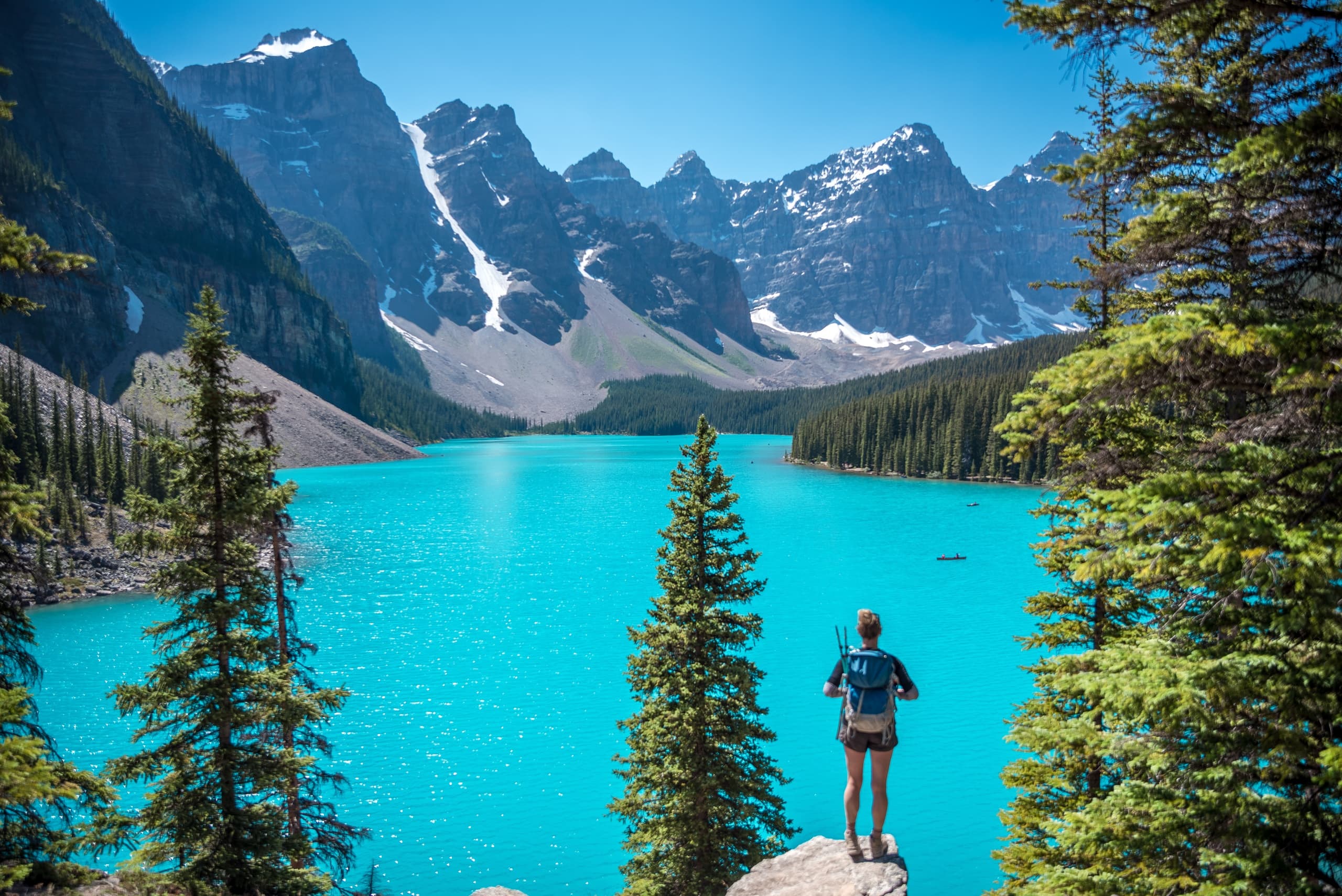 Hiking in the Rockies: Moraine Lake Adventure with Via Via Shuttle Service