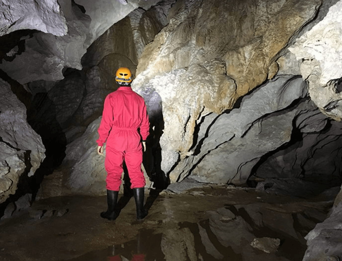 Caving Adventure with Nor3 Turismo Activo at Cueva El Caracol, Cantabria