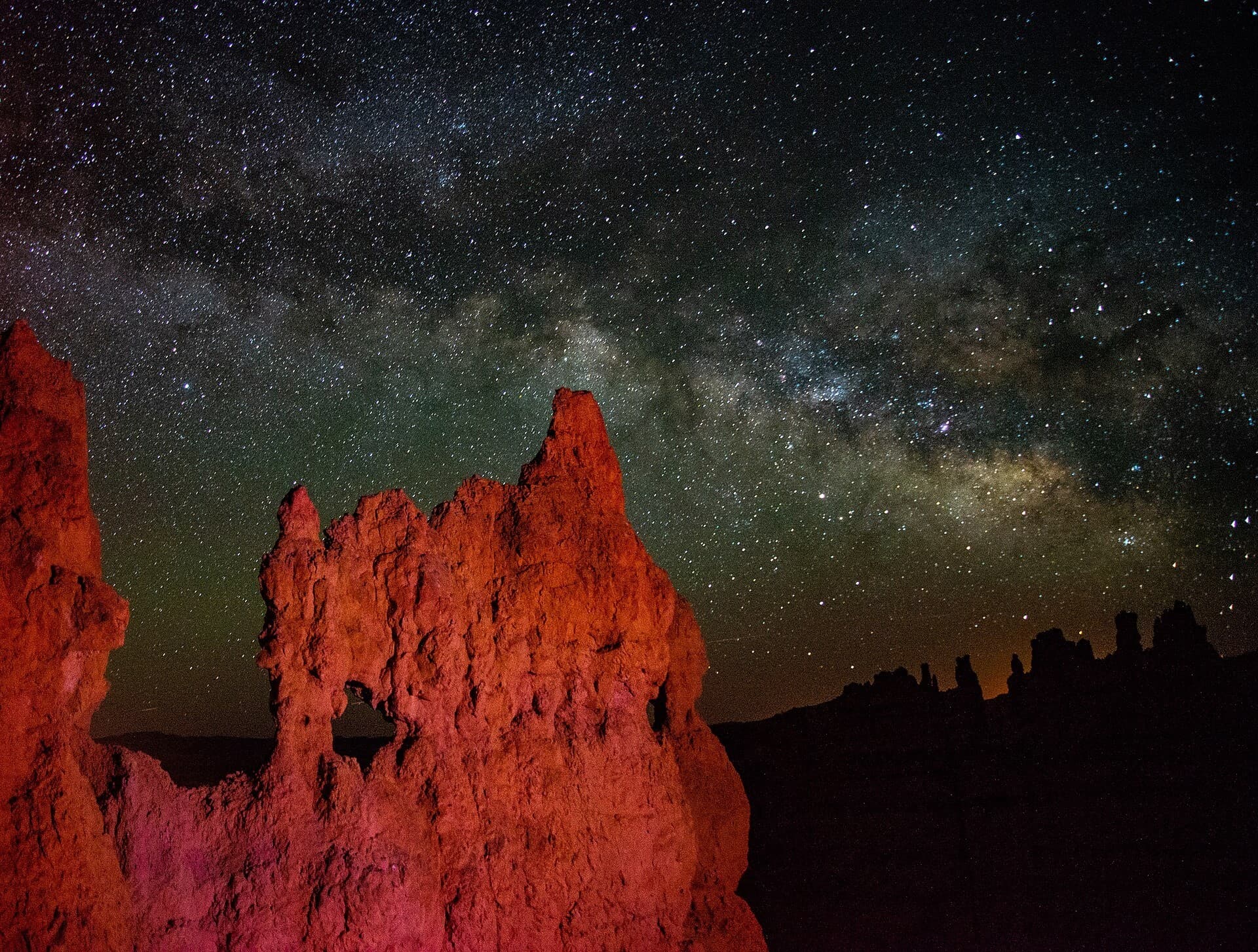 Bryce Canyon Dark Sky Tour: Milky Way Stargazing Inside the Park