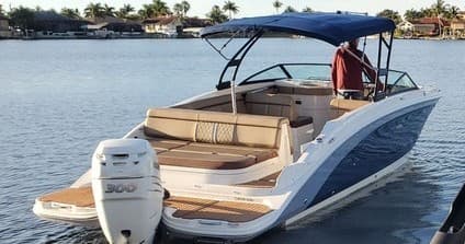 Luxury Watercraft Adventure in Cape Coral with Amy Boat Rental