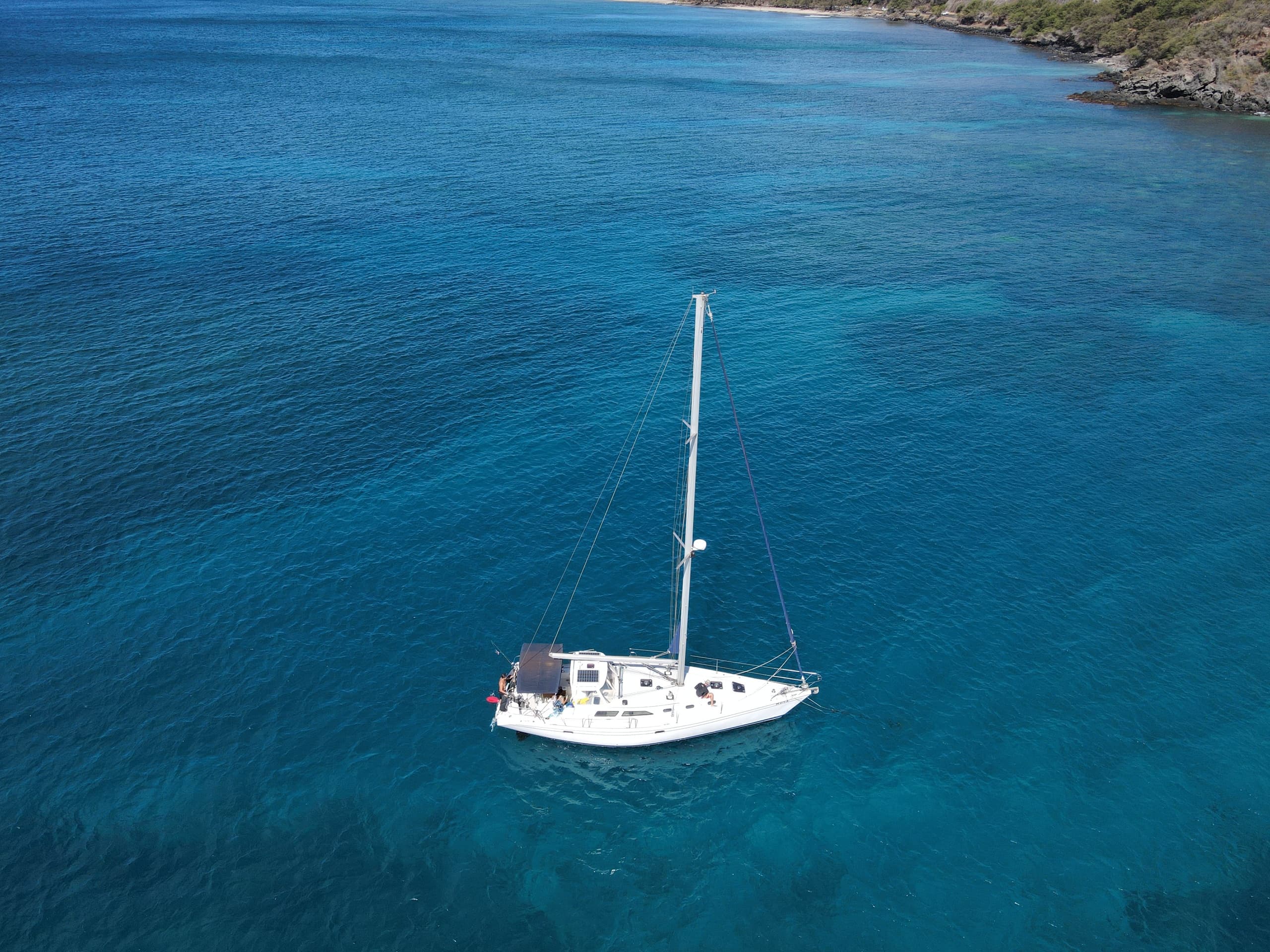 Private Snorkel & Sail with Maui Custom Charters in Wailuku