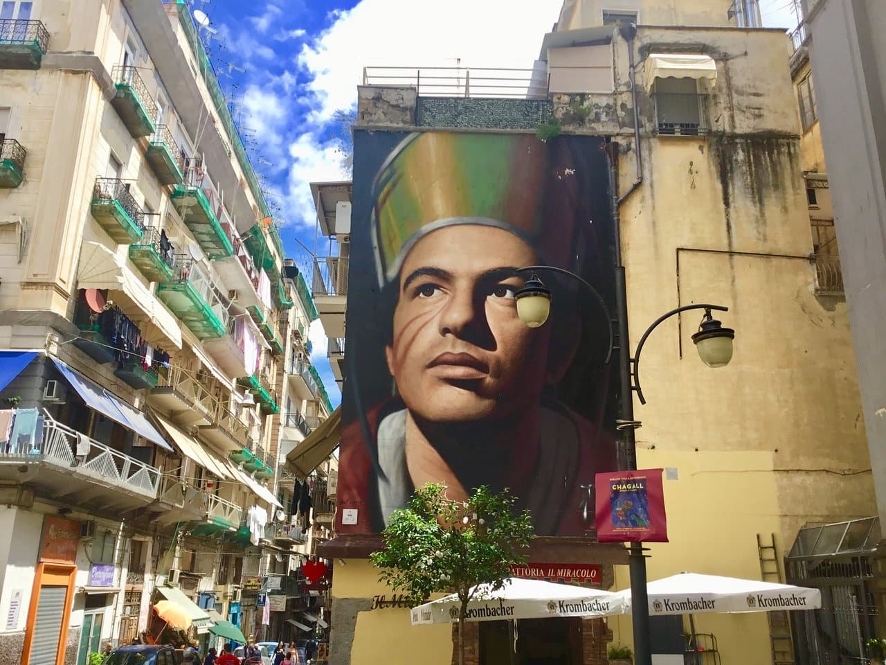 Historical Walking Tour & Culture in Naples Old Town