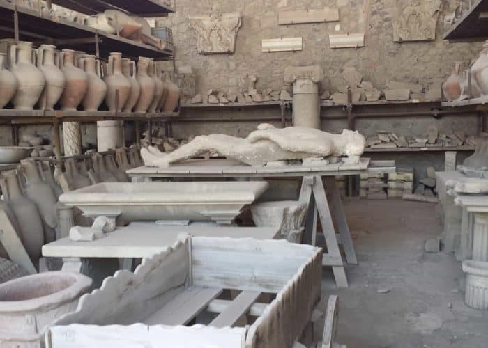 Pompeii & Vesuvius Trip with Discovery Guided Tours in Amalfi Coast