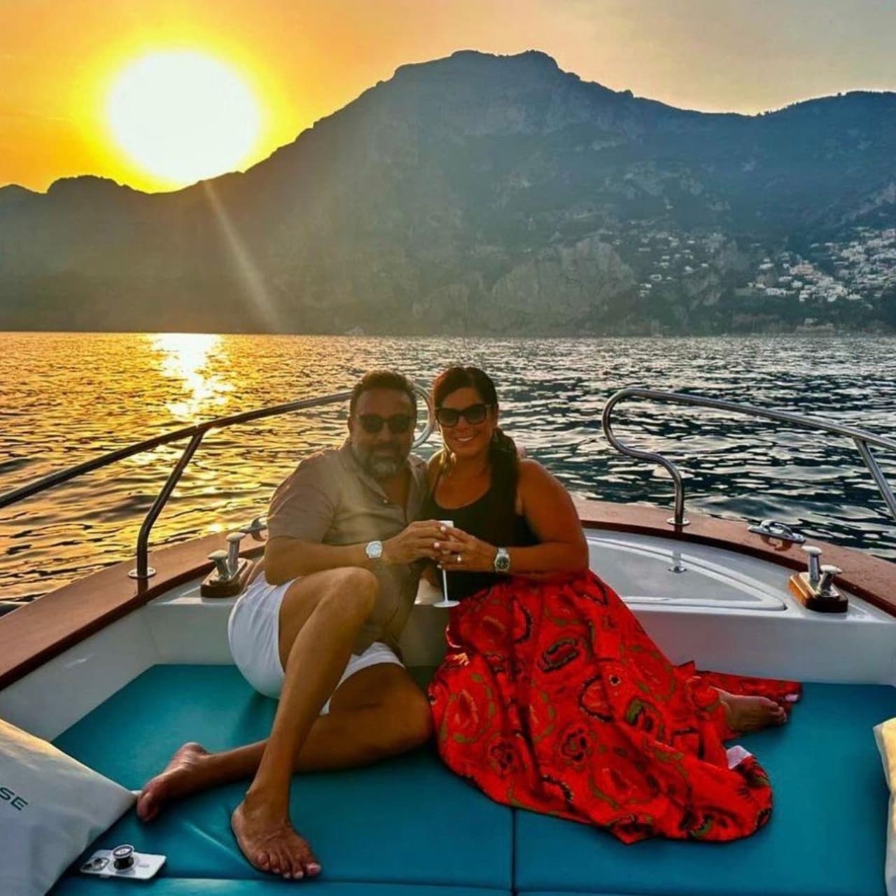 Romantic Sunset Sail from Amalfi to Positano with Prosecco photo 2