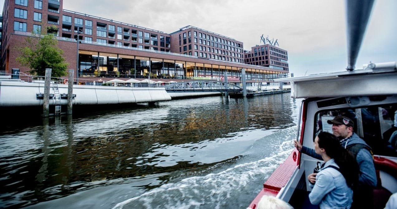 Harbor Tour & Maritime Museum in Hamburg | Blue Ticket Adventure