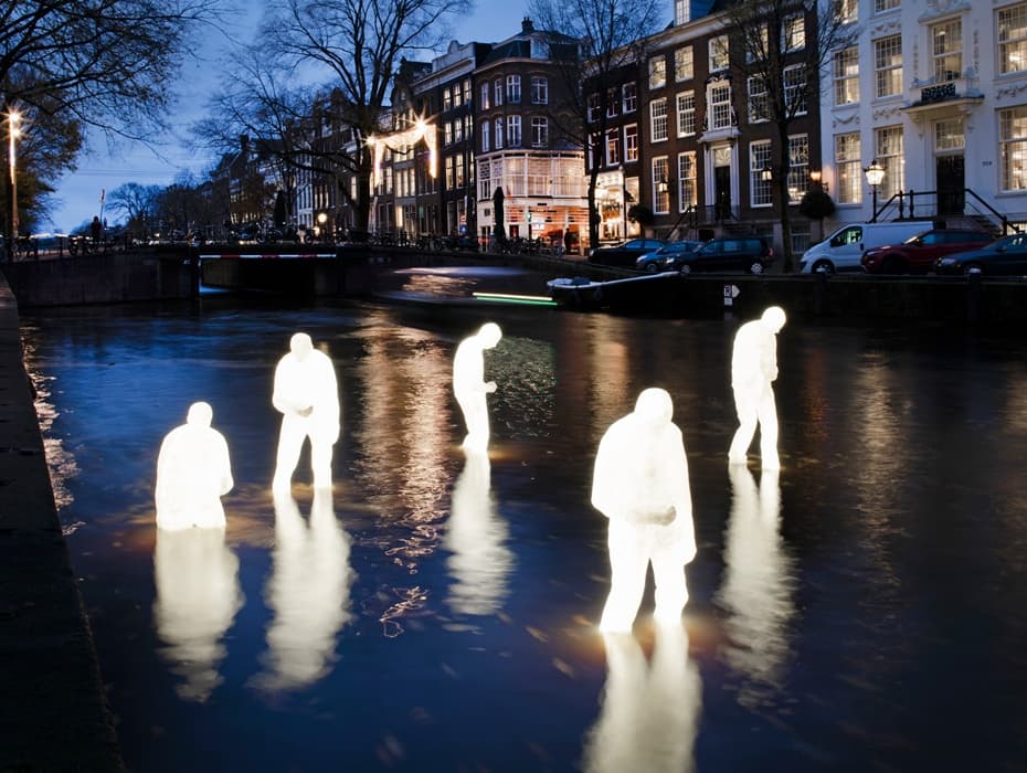 Experience the Magic of Amsterdam Light Festival on a Private Group Cruise