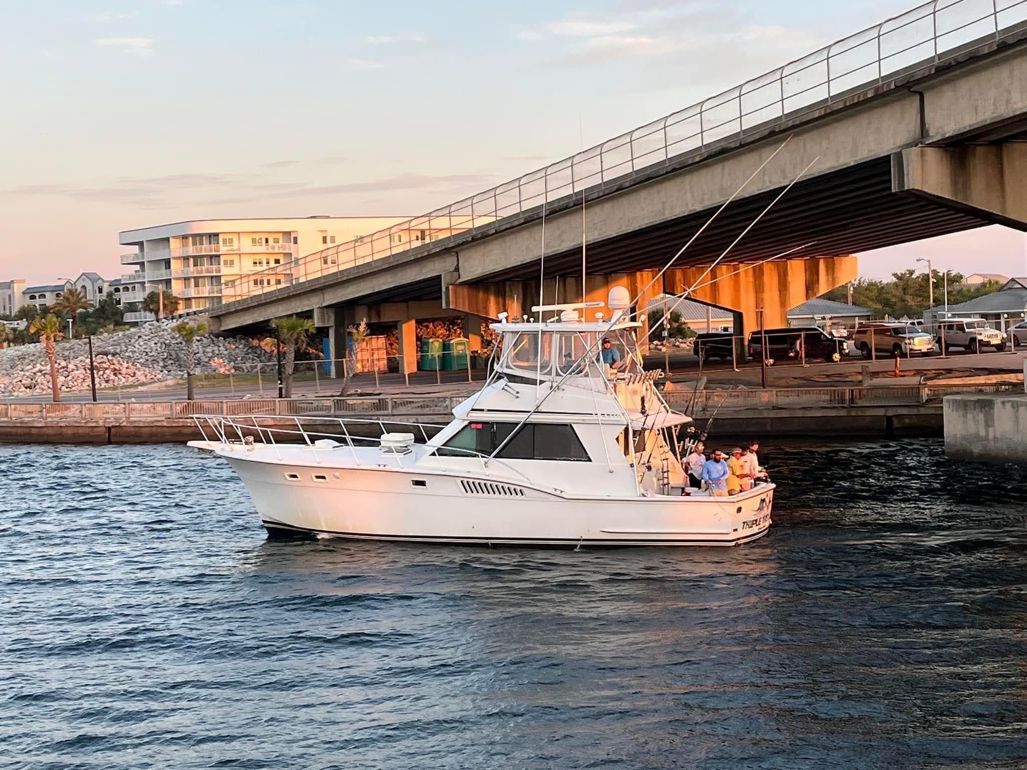 Water Activities at Zeke's Landing Marina