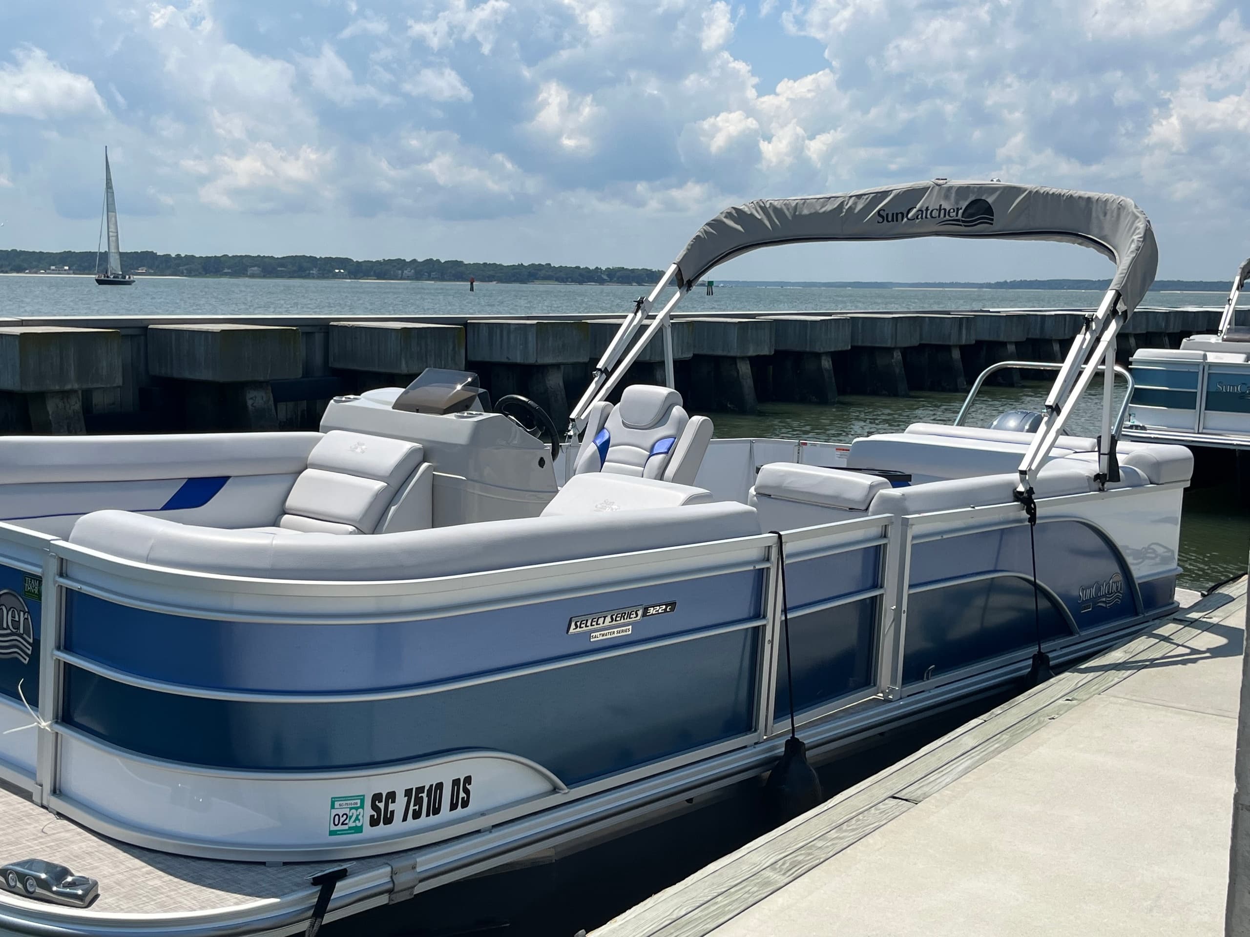 Explore Hilton Head Island Waters with a 22' Pontoon Rental
