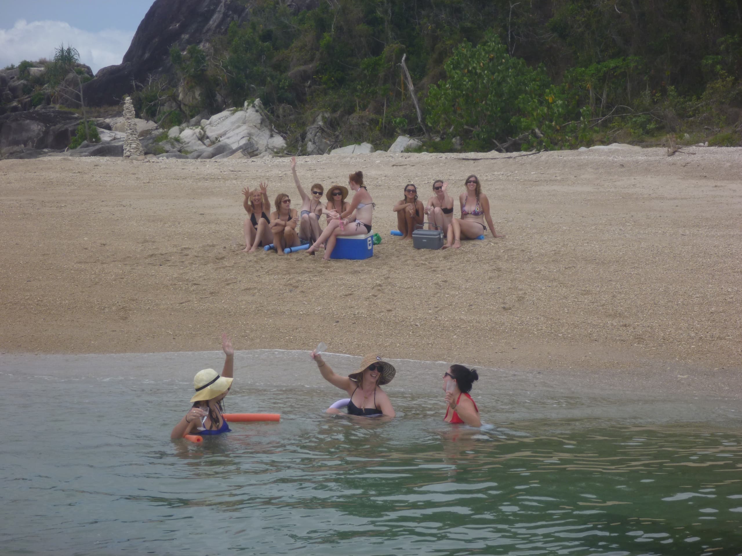 Full Day Sailing & Snorkeling on Magnetic Island