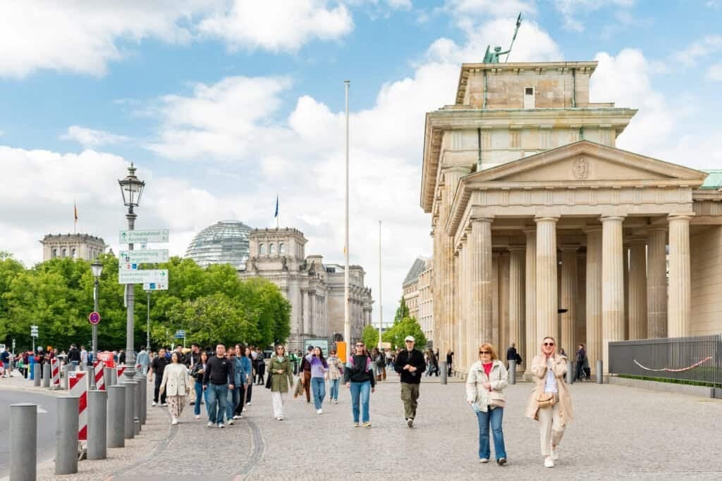 Unique Outdoor Experiences with Walkabout Tours UG in Berlin