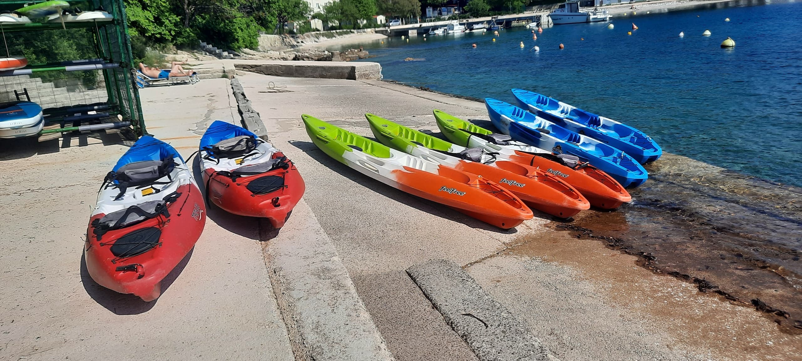 Paddle Uvala Slana: Two-Hour Kayak Rental in Selce, Croatia