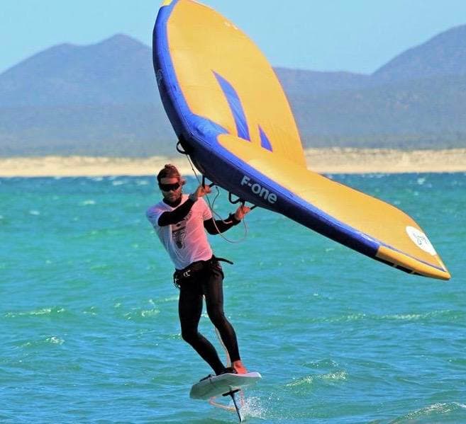 WingFoiling Thrills with KiteTheBay