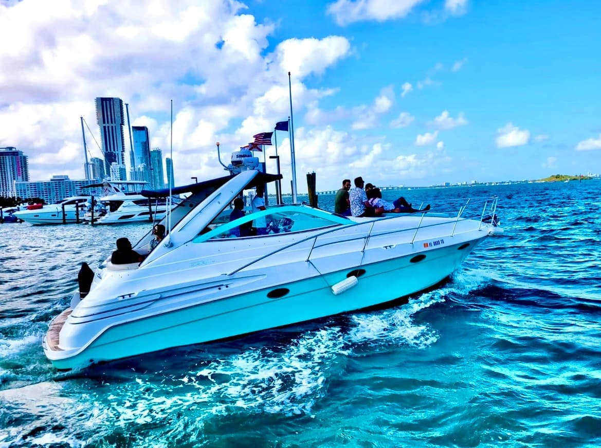 Miami Rent Boats' Misstik - 37 Ft Adventure in Miami