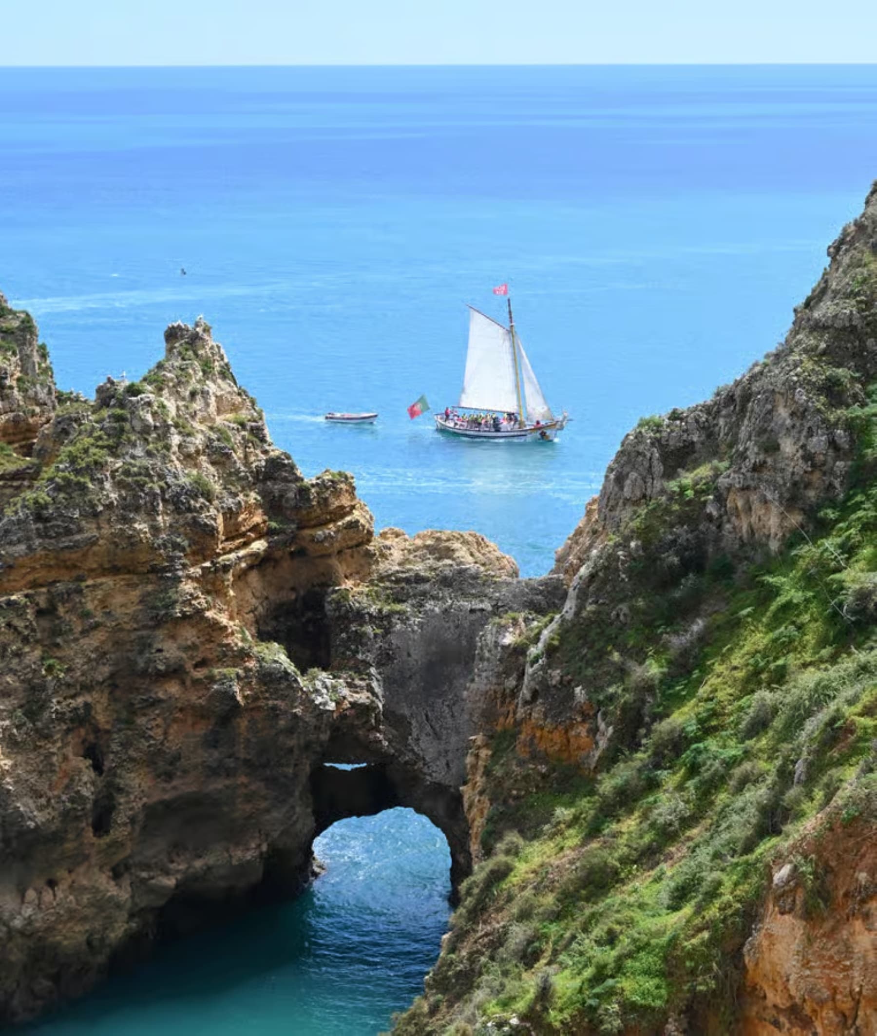 Fado, Sail & Tapas: Sunset Cruise to Ponta da Piedade photo 4