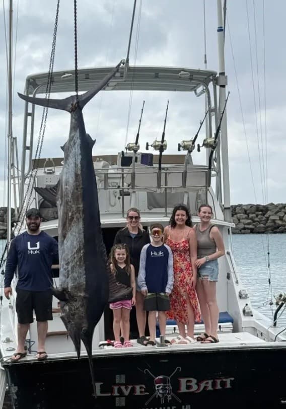 offshore-waianae-full-day-charter-target-marlin-yellowfin-and-mahi-mahi-on-oahu