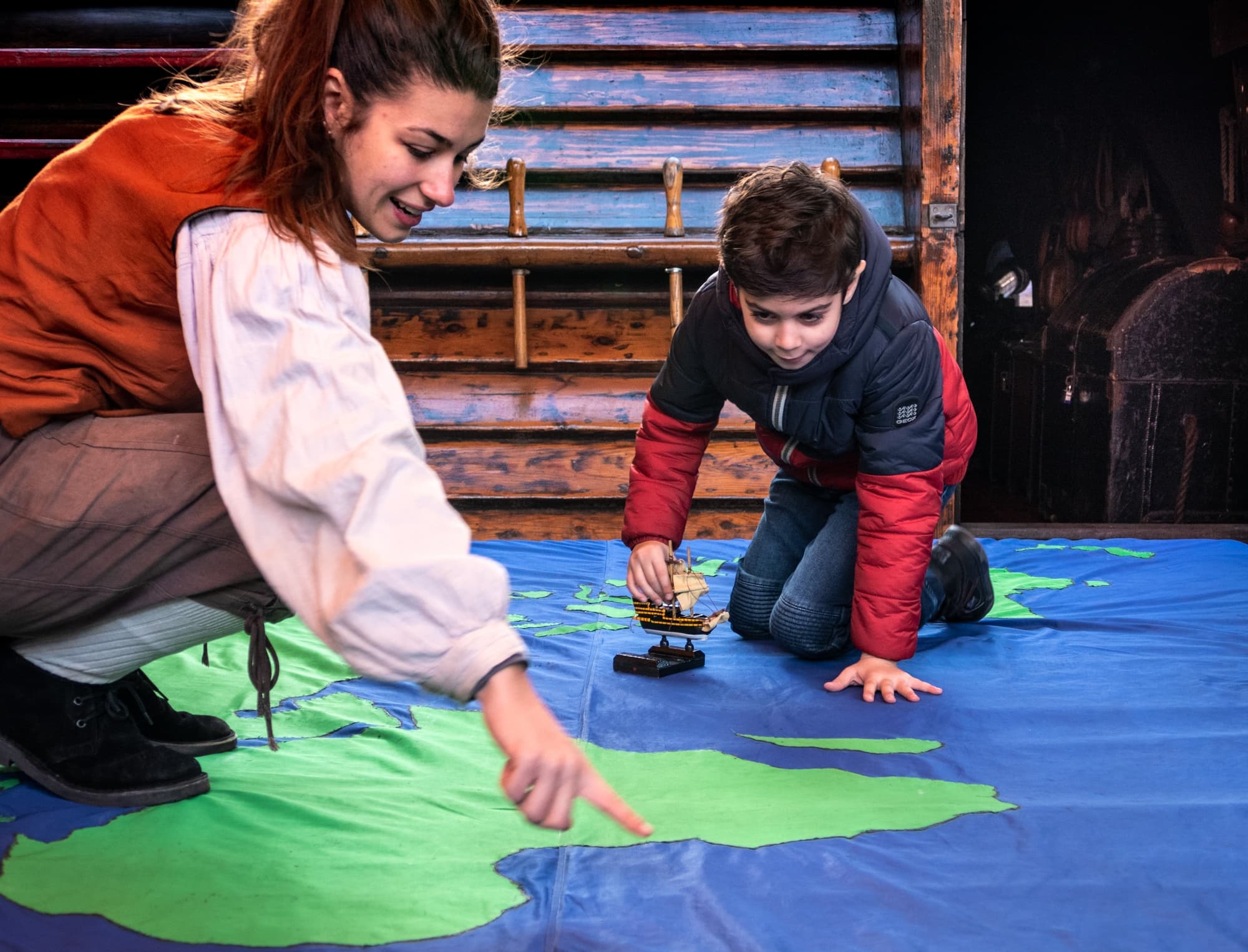 Explore The Golden Hinde: Elizabethan Galleon Visit on Bankside photo 1
