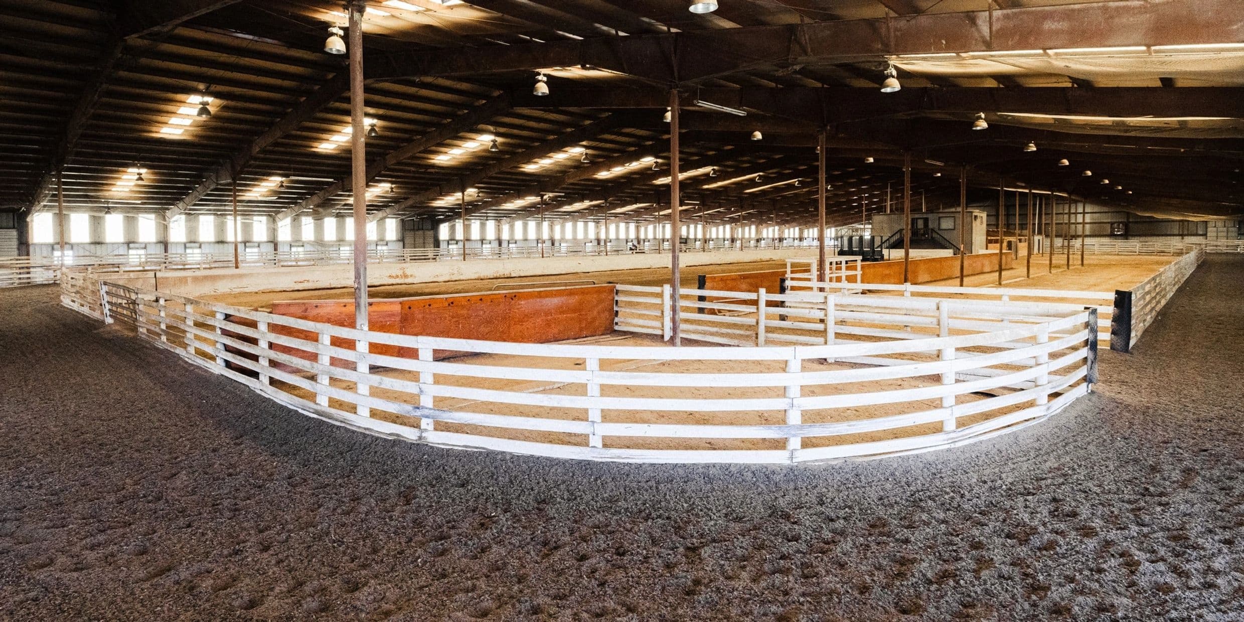 Private Arena Rental at Highpointe Farm — Indoor Equestrian Arena in La Grange, KY