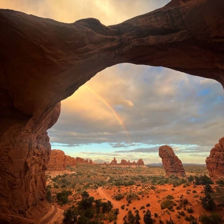 Sunset Hiking Tours at Arches National Park