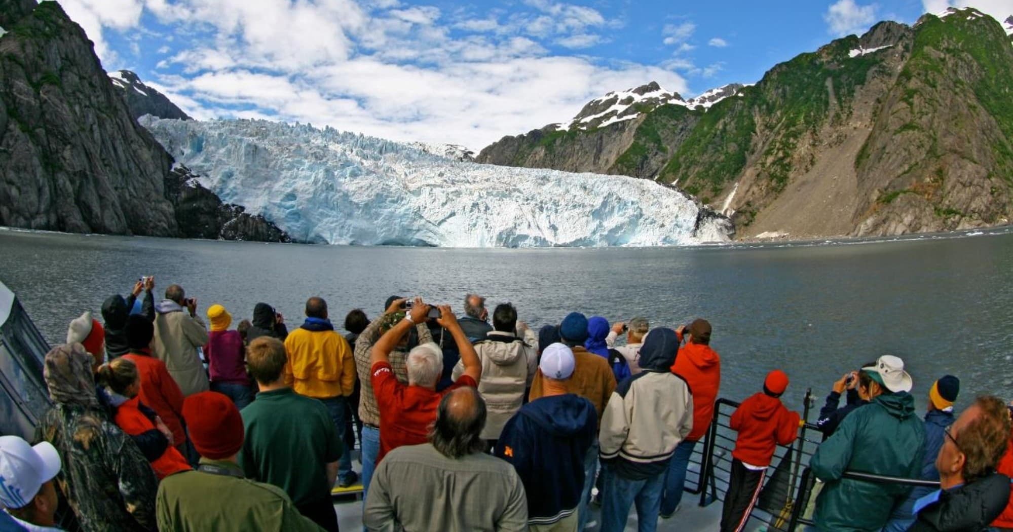 Kenai Fjords Wildlife & Glacier Cruise in Anchorage, AK