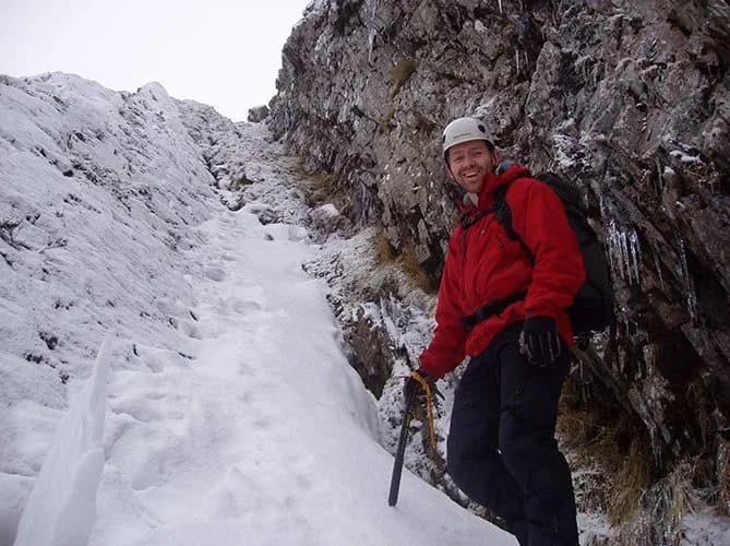 5-Day Winter Mountaineering Skills Course in Snowdonia, North Wales