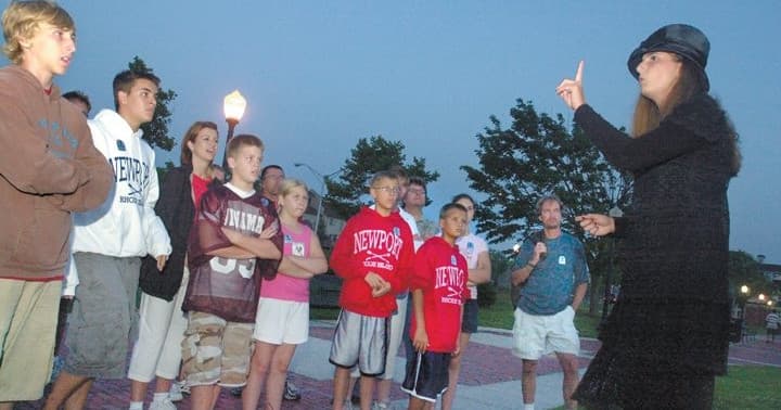 Olde Town Ghost Walk: Haunted History of Newport, RI