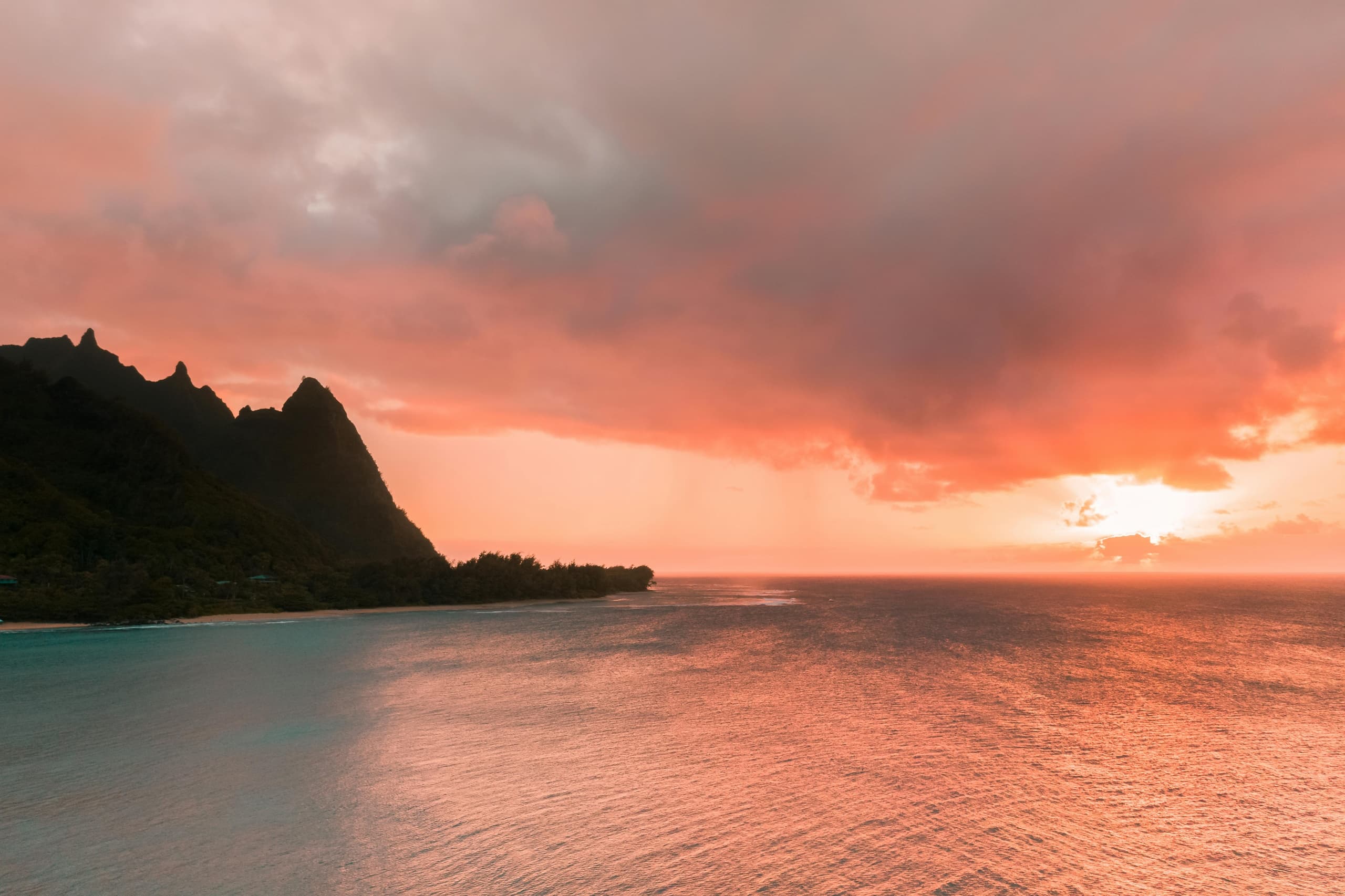 Water-Activities & Nā Pali Coast Hanalei Tours: Sunset Catamaran Trip