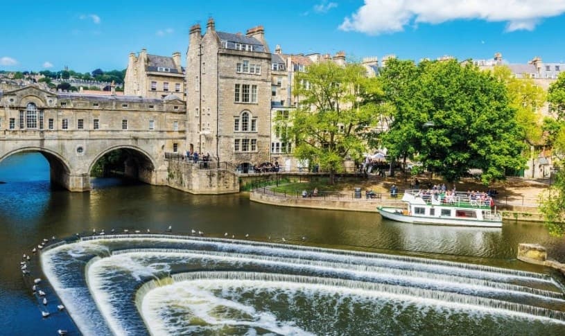 Land Adventure in Cotswold & Bath with Halal Tourism Britain