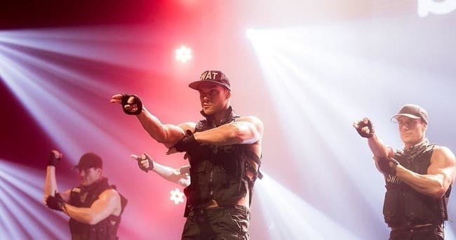 Las Vegas Nightlife Male Revue Show Experience
