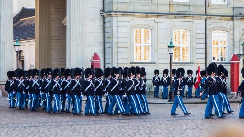 Walking Tour of Copenhagen's Landmarks with Mercure