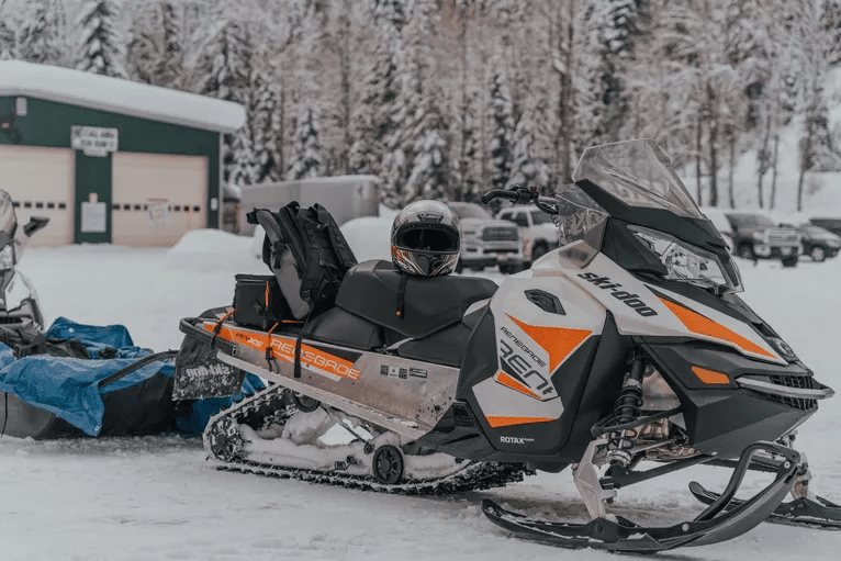 8 Hour Snowmobile Rental Adventure in McCall, Idaho