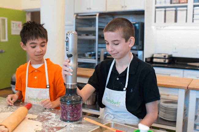Hands-On Kids Cooking Classes in Rocky River: Nut-Free Culinary Programs for Ages 4–17 photo 3