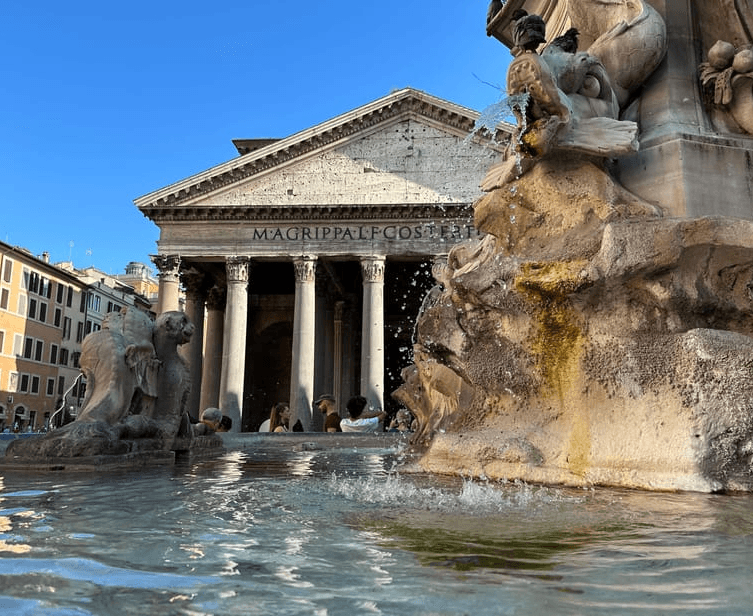 Serene Squares & Fountains Tour by TI GUIDE YOU SRLS