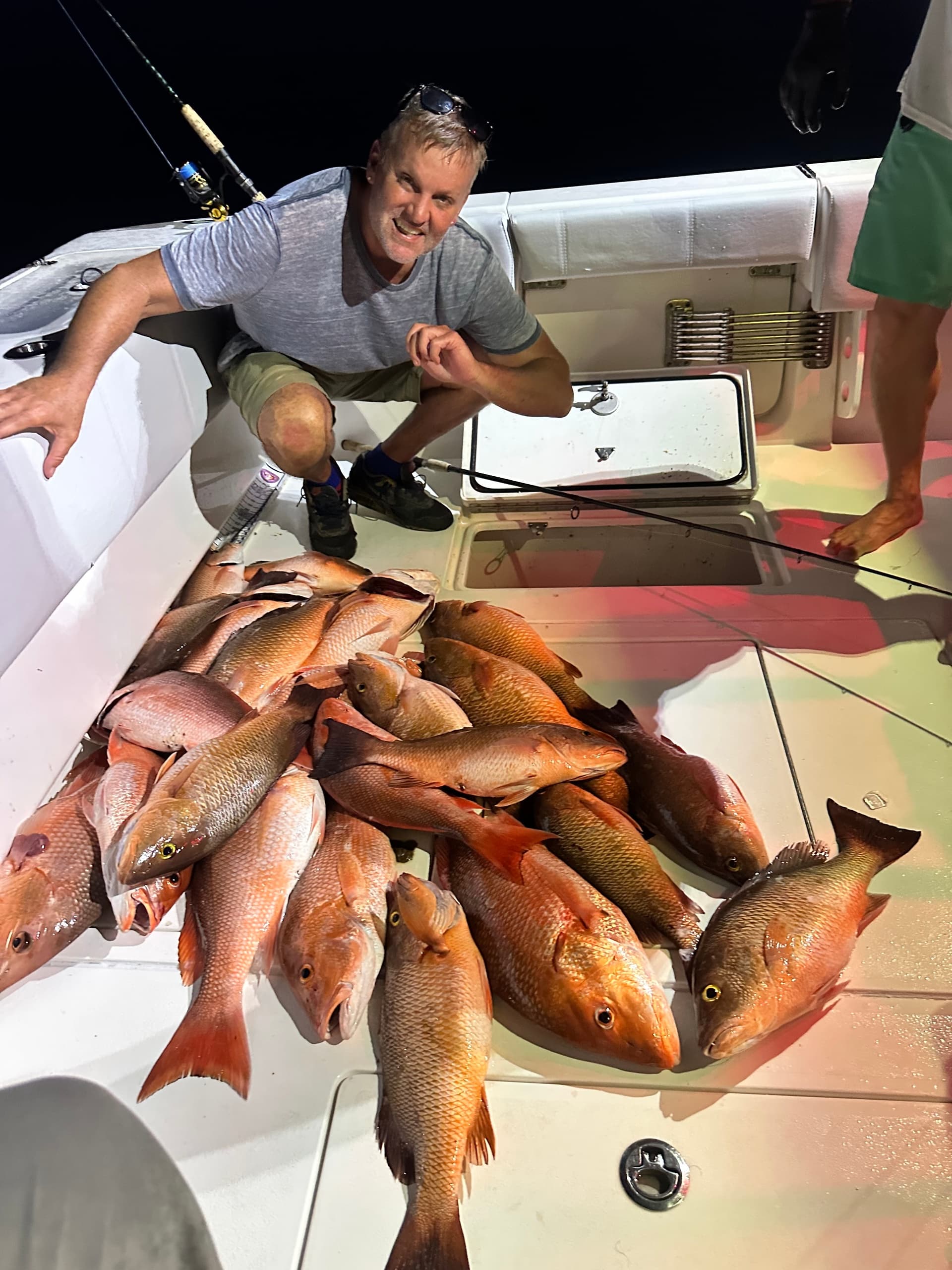 Night Snapper Fishing Off Fort Myers Beach: 6-Hour Federal Night Trip for Lane, Mangrove and Yellowtail