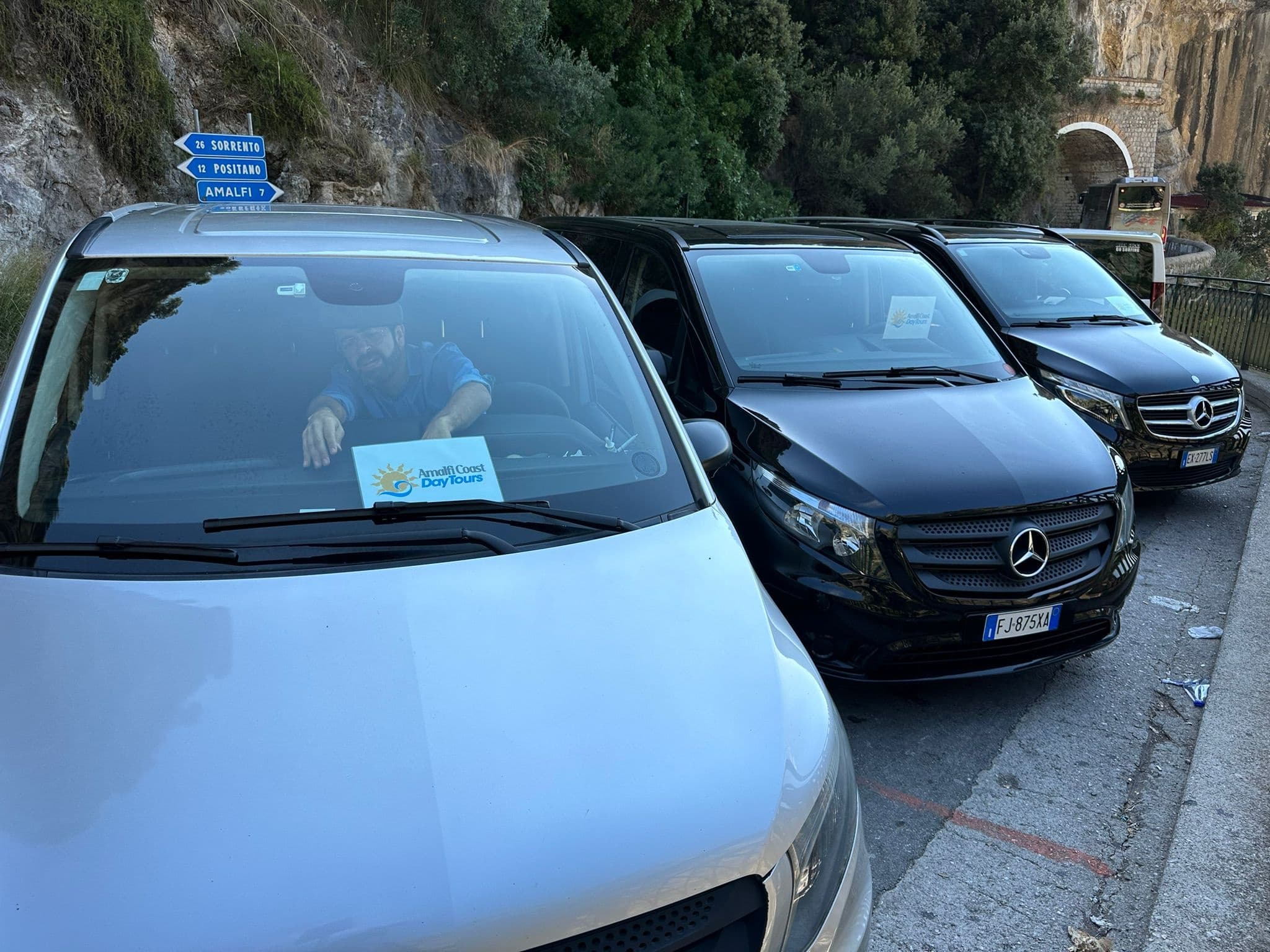 Land-Travel Transfer: Sorrento to Rome with Amalfi Coast Day Tours