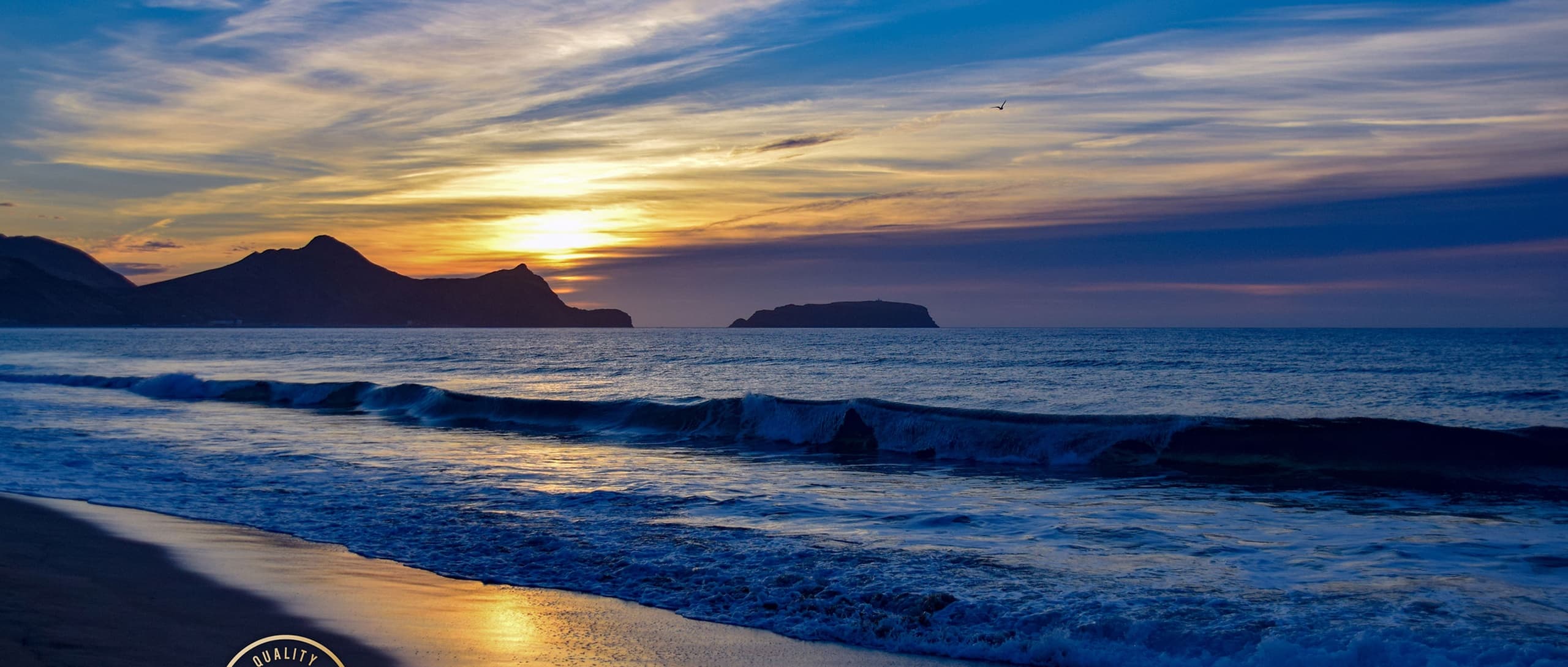 Outdoor Adventure: Sunrise Tour in Porto Santo by Bravelanders