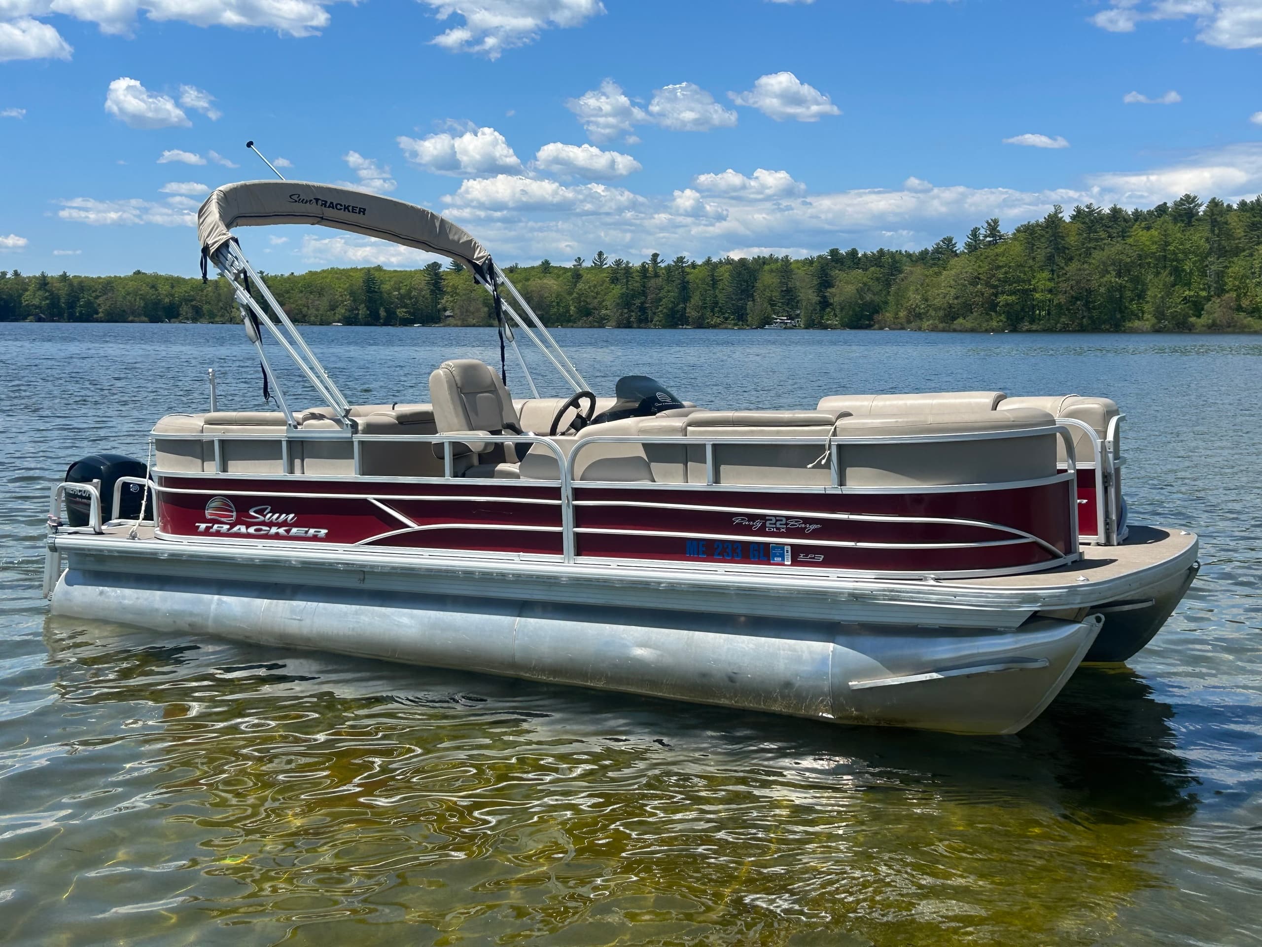 Sebago Lake Pontoon Rentals | Sebago Lake Boat Rentals