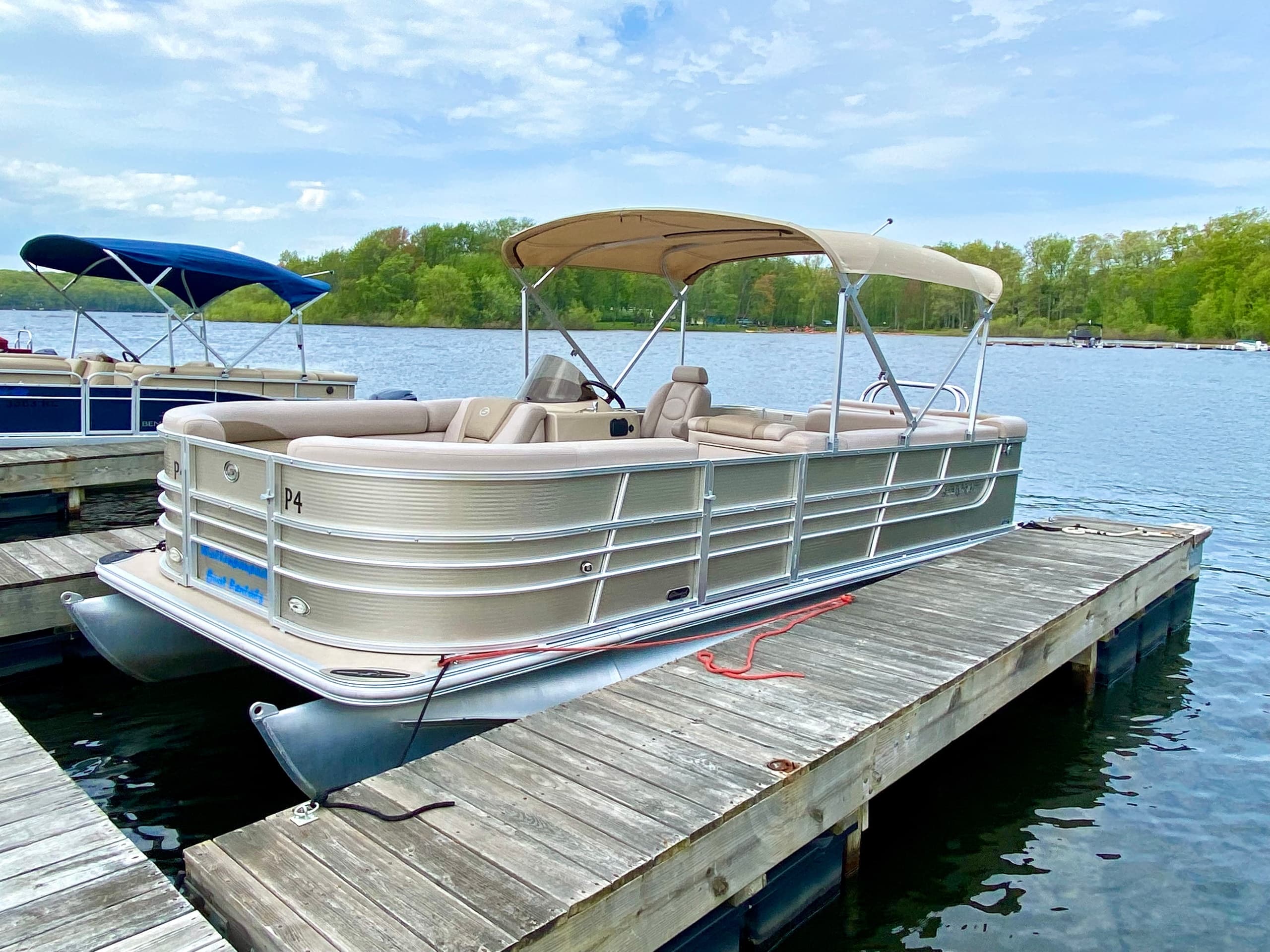 Explore Lake Wallenpaupack on a 10-Passenger Pontoon Boat