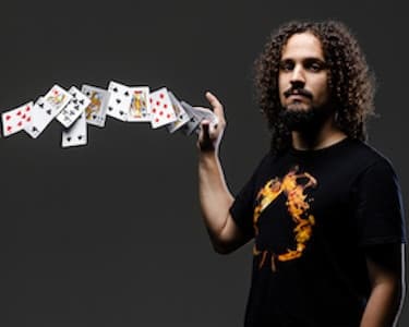 Bernardo’s Supreme Card Magic Lecture in Glenside: Close-Up Tricks & Pro Techniques