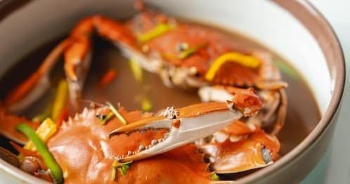 Savor the Chesapeake: Public Crab Feast on the Choptank River in Denton, MD