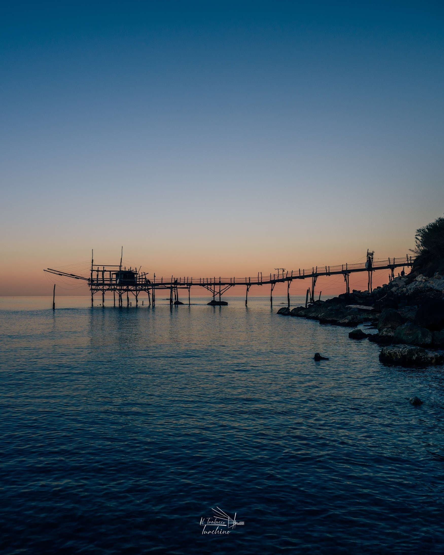 Moonlit Nordic Walk to Trabocco Turchino on Costa dei Trabocchi