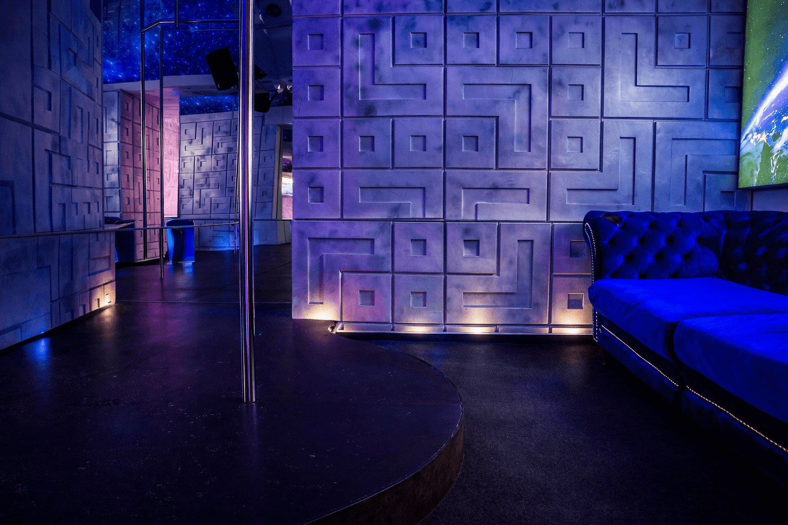Sing Like a Star in Budapest: Private Karaoke Space Room VIP Experience photo 4