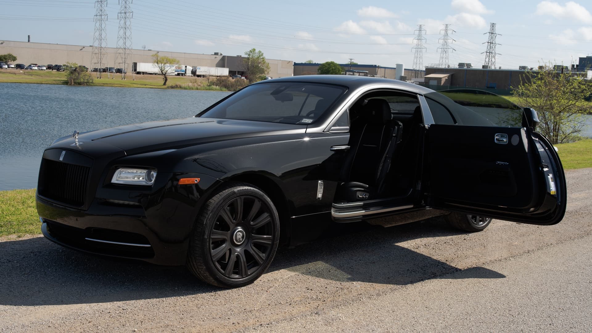 Luxury Rolls-Royce Wraith Rentals in Dallas, Texas