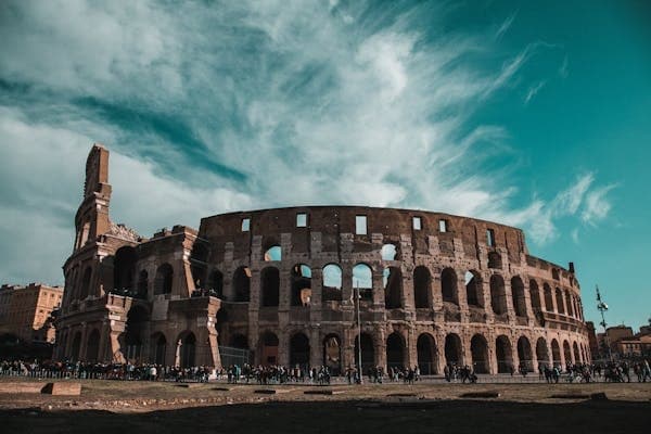 Private Colosseum Arena Tour with Rome Free Walking Tour
