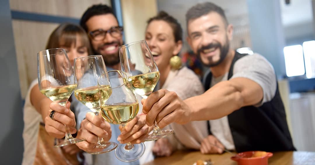 Explore Verde Valley: Private Sedona Wine Hiking Tour