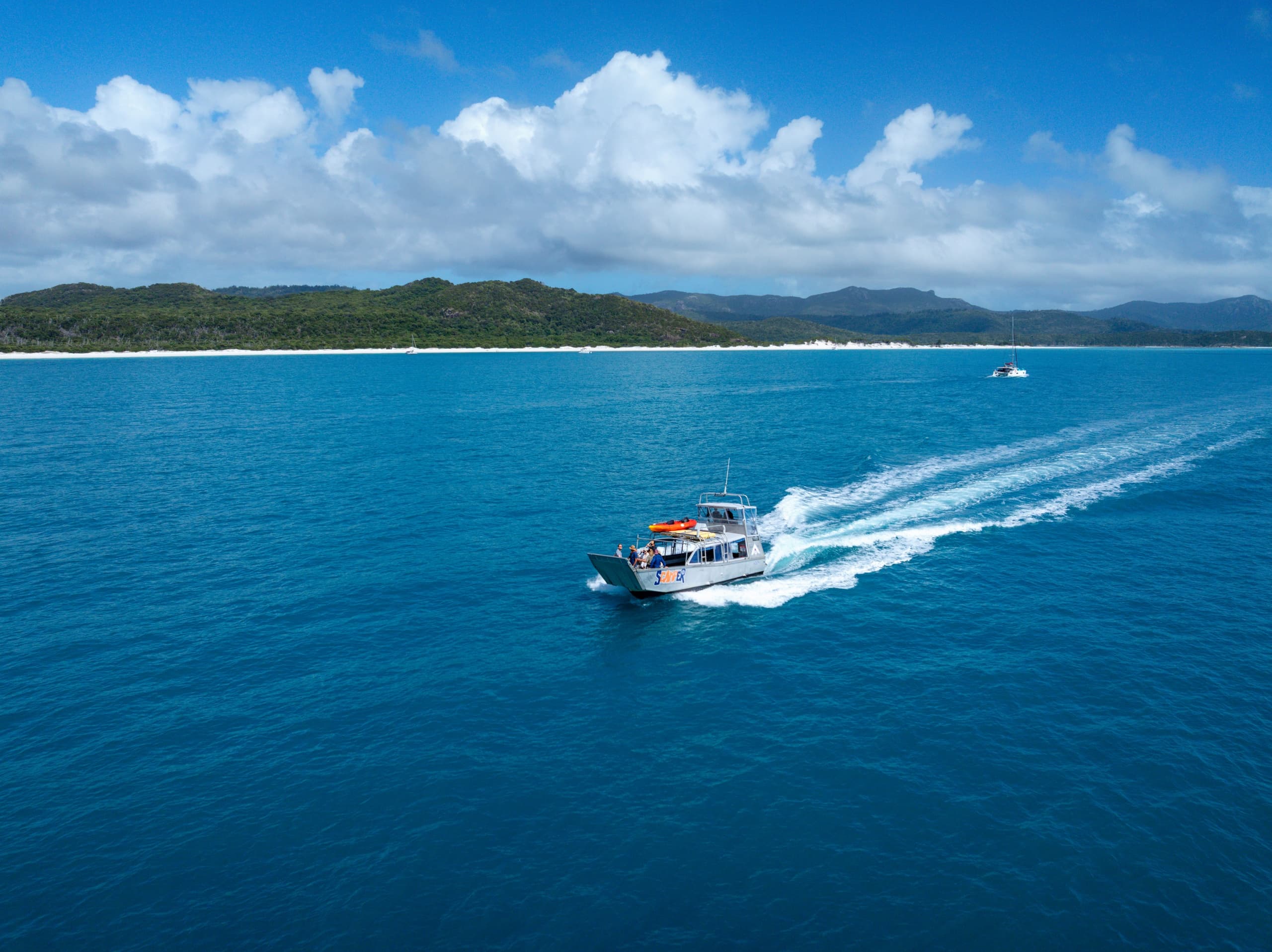 Ngaro Track: 3-Day Whitsunday Island Hike to Whitehaven & Hill Inlet photo 1